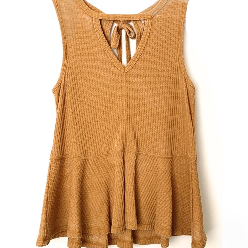 Others Follow Thermal Waffle Knit Textured Cut-Out Peplum Hem Tank Top in Yellow - Picture 11 of 14